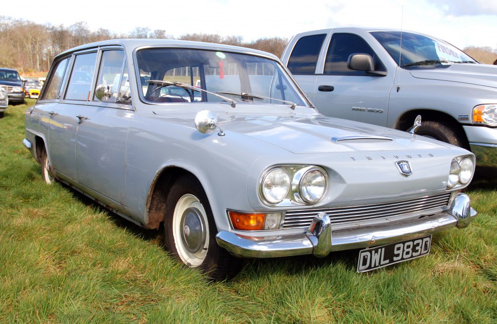 Specifications: Triumph 2.5 PI MK I Estate 2.5 (122 Hp) 1969, 1970, 1971, 1972, 1973, 1974
