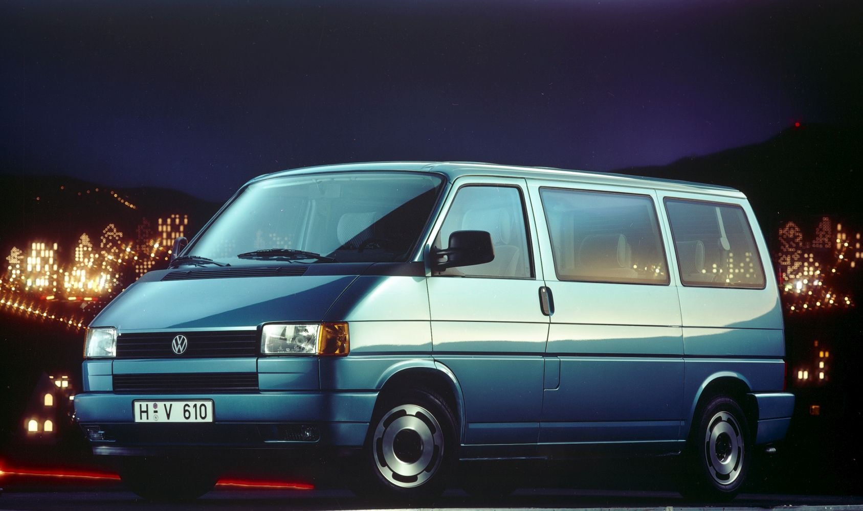 Specifications: Volkswagen Caravelle (T4) 1.9 TD (68 Hp) 1992, 1993, 1994, 1995