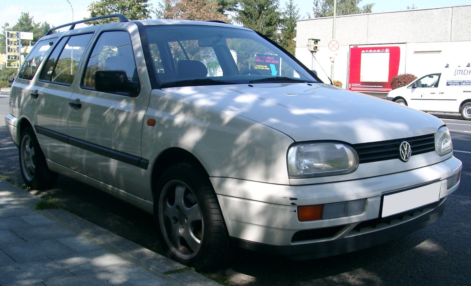 Specifications: Volkswagen Golf III Variant 1.9 TDI (90 Hp) Automatic 1994, 1995, 1996, 1997, 1998, 1999