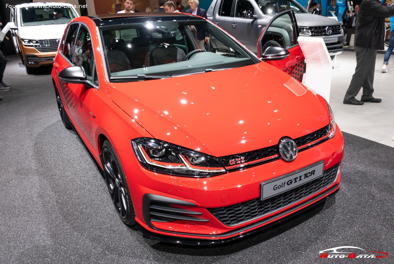 Specifications: Volkswagen Golf VII (5-door, facelift 2017) GTI TCR 2.0 TSI (290 Hp) DSG 2019