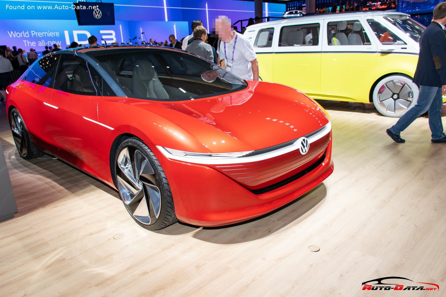 Specifications: Volkswagen ID. VIZZION Concept 111 kWh (306 Hp) AWD 2018
