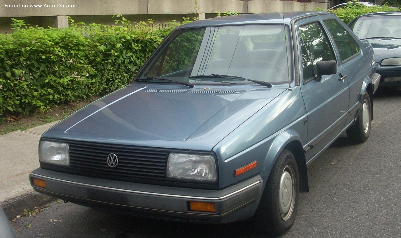 Specifications: Volkswagen Jetta II (2-doors) 1.6 (75 Hp) 1983, 1984, 1985, 1986, 1987