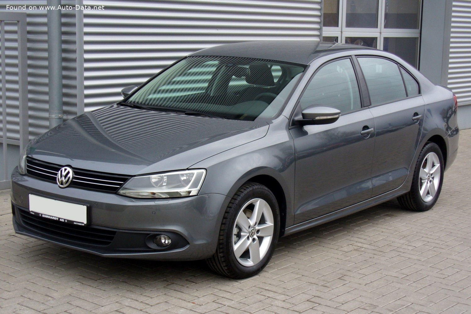 Specifications: Volkswagen Jetta VI 2.0 TSI (210 Hp) 2013, 2014