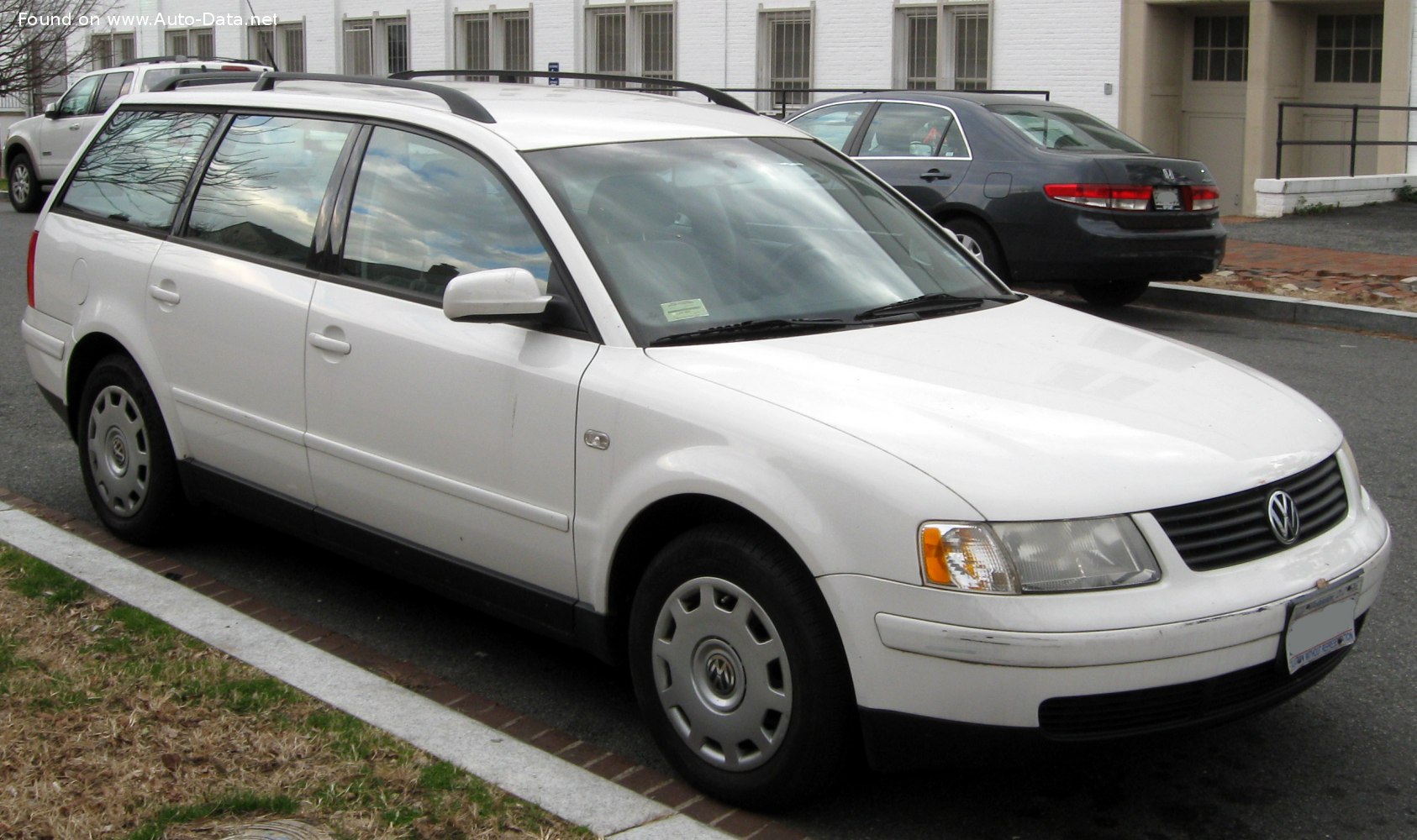 Specifications: Volkswagen Passat Variant (B5) 1.8 T 20V (150 Hp) Automatic 1997, 1998, 1999, 2000