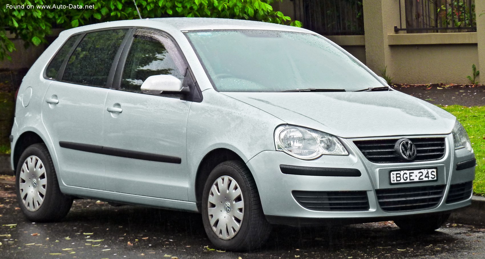 Specifications: Volkswagen Polo IV (9N, facelift 2005) 1.4 (80 Hp) 5-d 2005, 2006, 2007, 2008, 2009