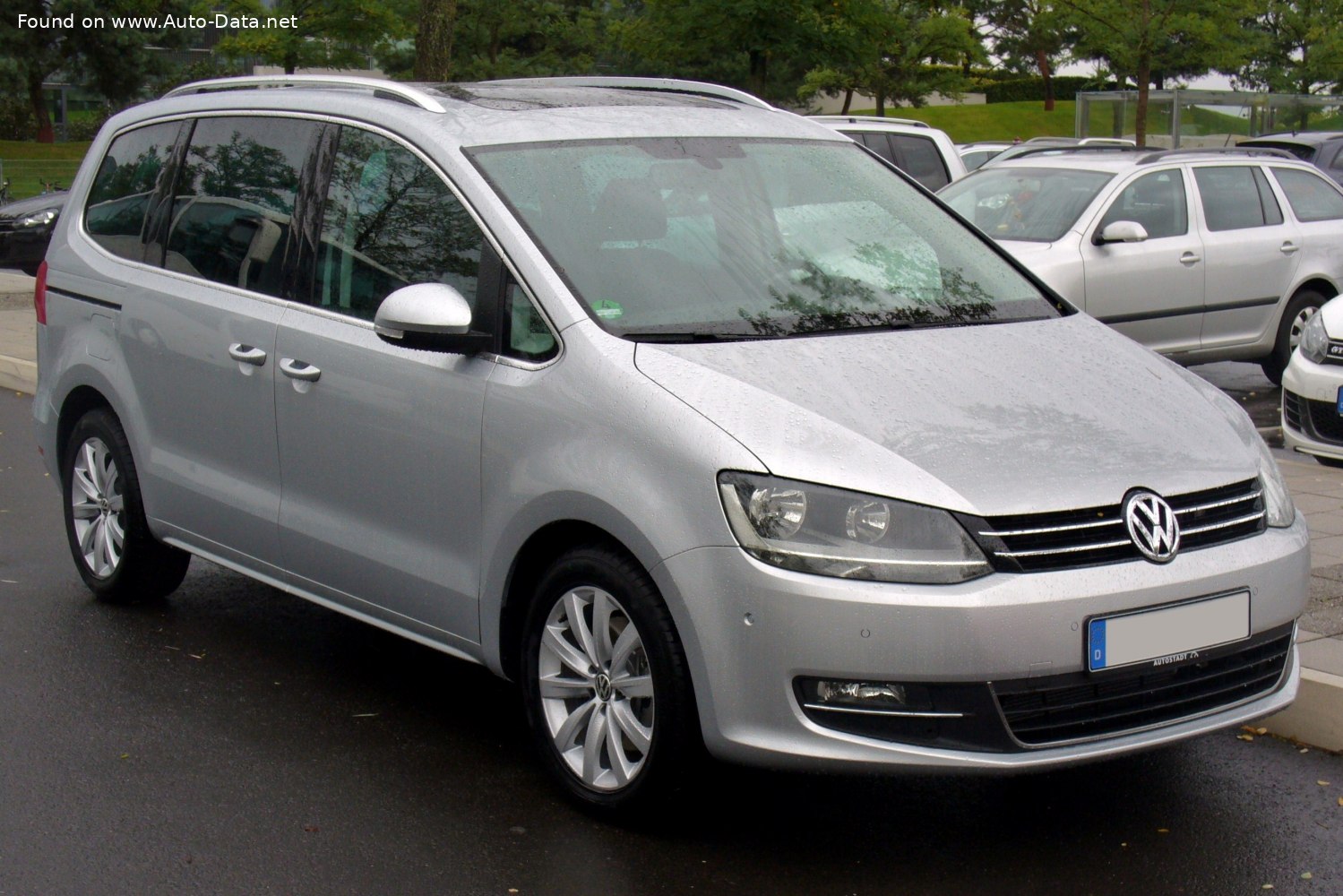 Specifications: Volkswagen Sharan II 2.0 TDI BMT (170 Hp) 2010, 2011, 2012