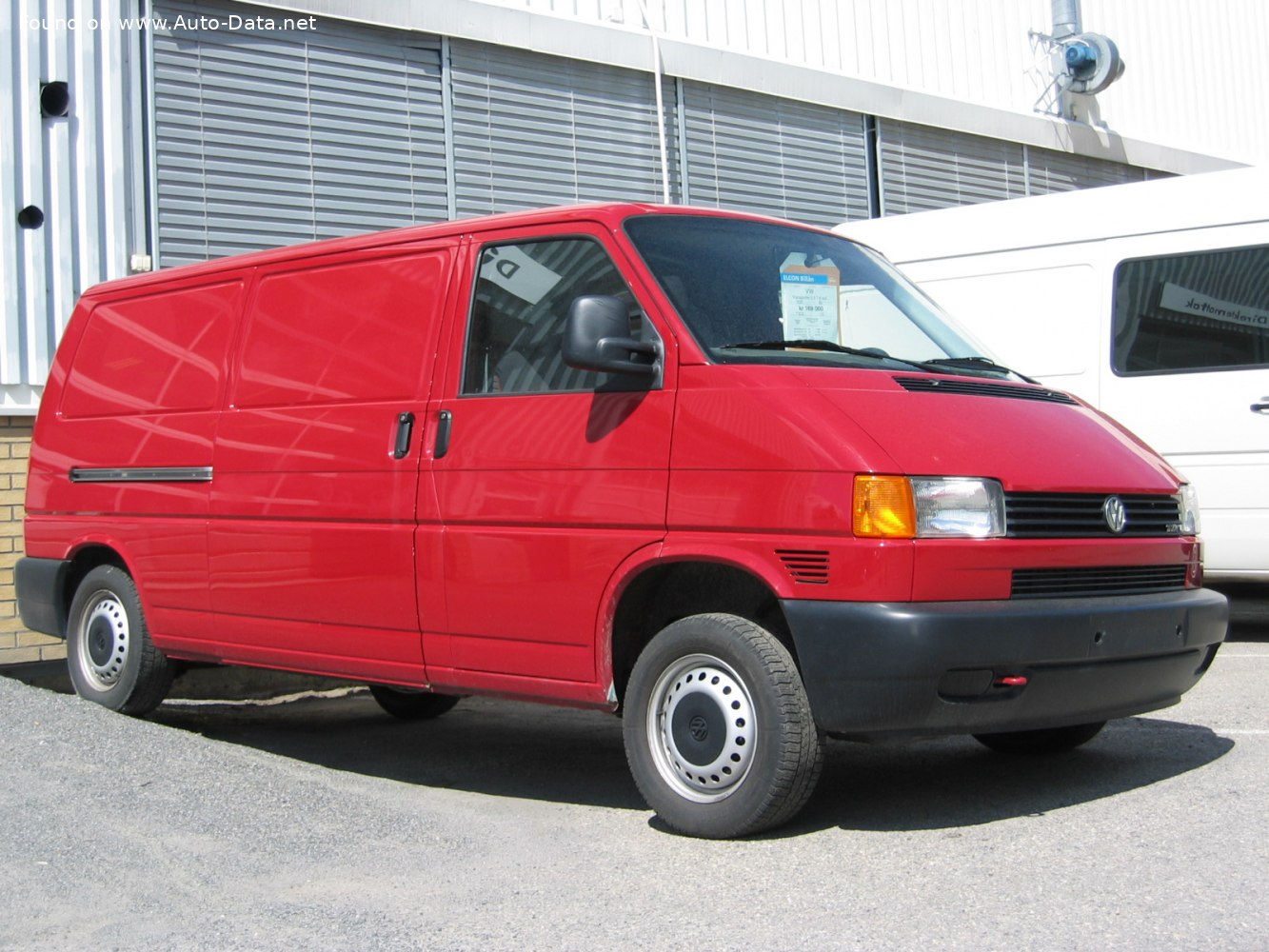 Specifications: Volkswagen Transporter (T4, facelift 1996) Panel Van 2.4 D (78 Hp) Automatic L1H1 1996, 1997, 1998
