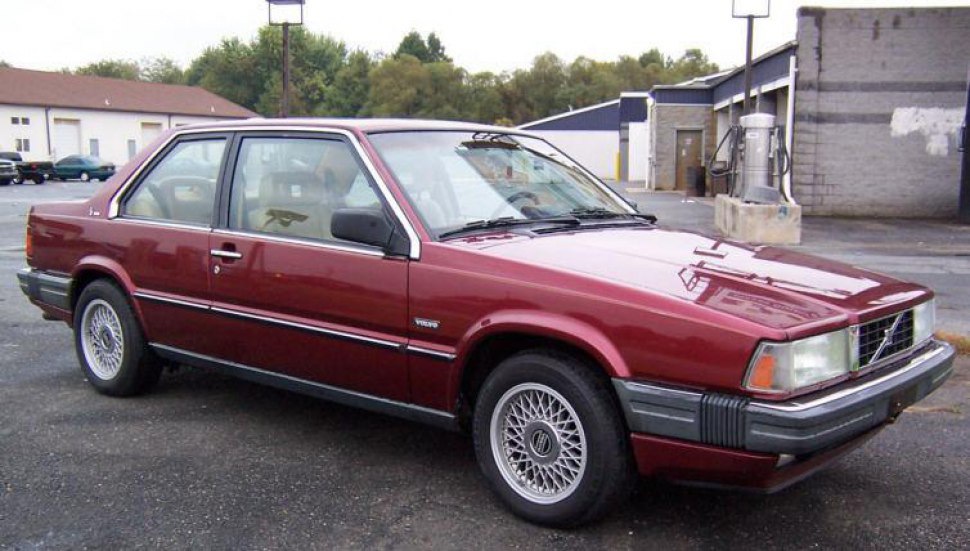 Specifications: Volvo 780 Bertone 2.8 V6 (147 Hp) Automatic 1987, 1988, 1989, 1990