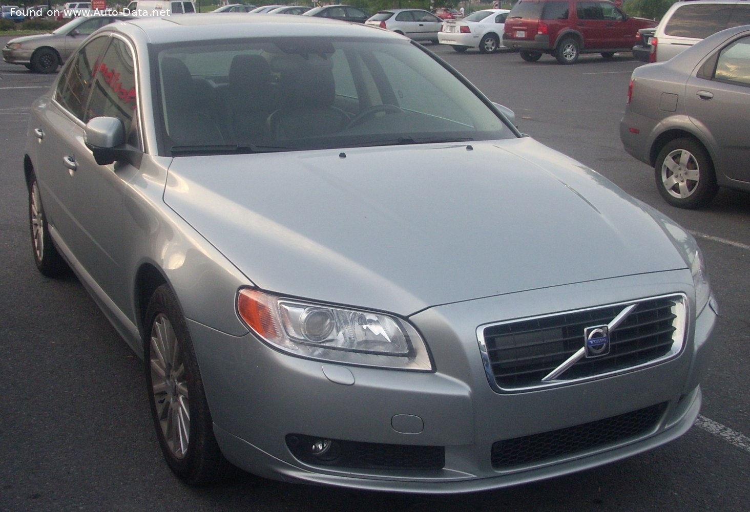 Specifications: Volvo S80 II 4.4 V8 (315 Hp) AWD Geartronic 2006, 2007, 2008, 2009
