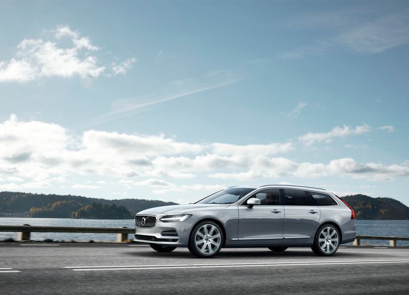 Specifications: Volvo V90 (2016) 2.0 D4 (190 Hp) 2016, 2017, 2018