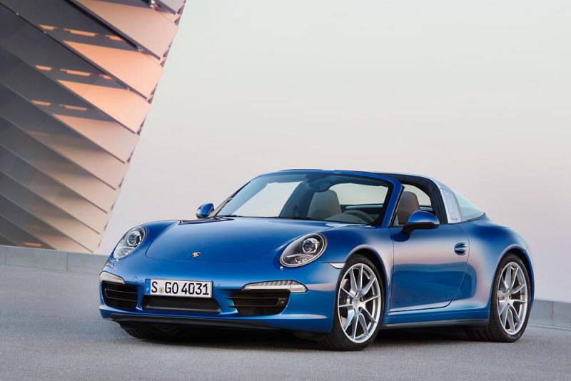 Specifications: Porsche 911 Targa (991) 4 GTS 3.8 (430 Hp) PDK 2015