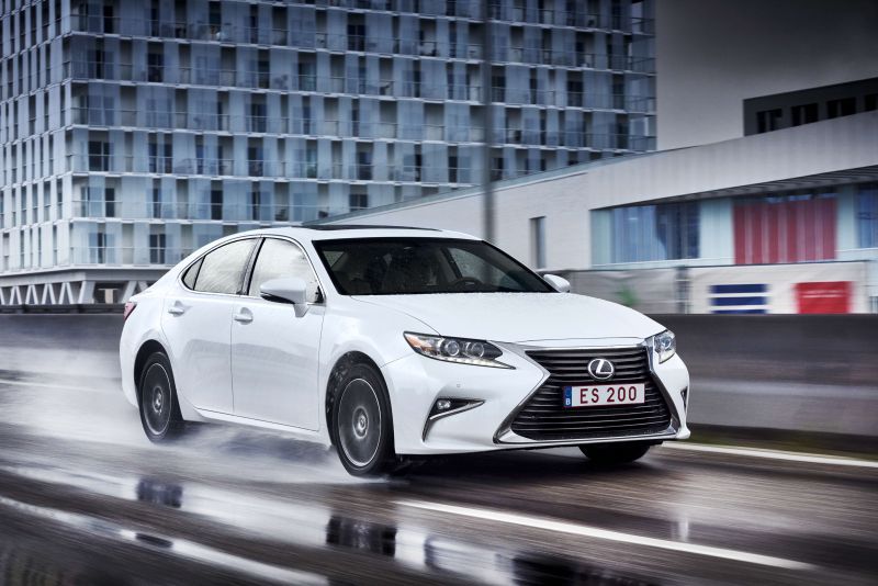 Specifications: Lexus ES VI (XV60) (facelift 2015) 250 (184 Hp) Automatic 2015, 2016, 2017, 2018