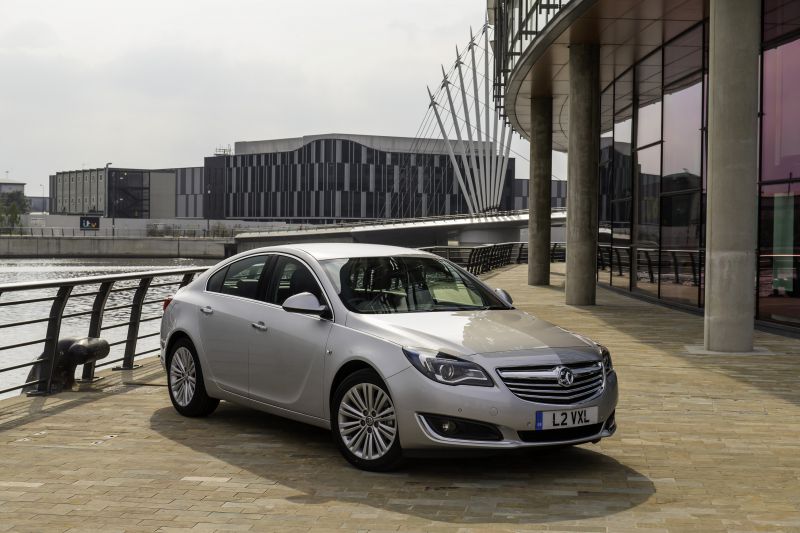 Specifications: Vauxhall Insignia I Hatchback (facelift 2013) 2.0 CDTi ecoTEC (163 Hp) StartStop 2013, 2014, 2015