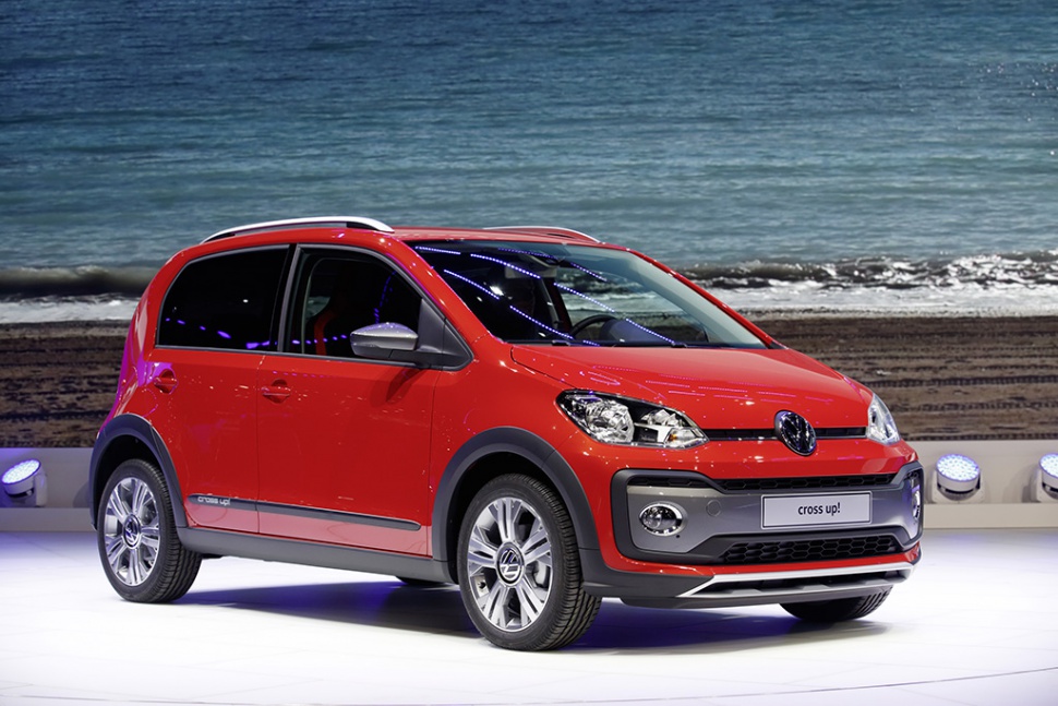 Specifications: Volkswagen Cross Up! (facelift 2016) 1.0 (75 Hp) 2018, 2019